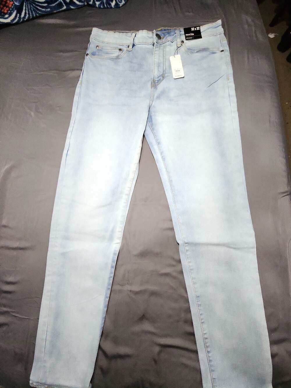 Express Athletic Slim Hyper Stretch Light Wash Jeans 32x32